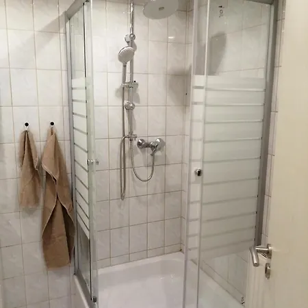 Montourwohnung /Ferienwohnung *
